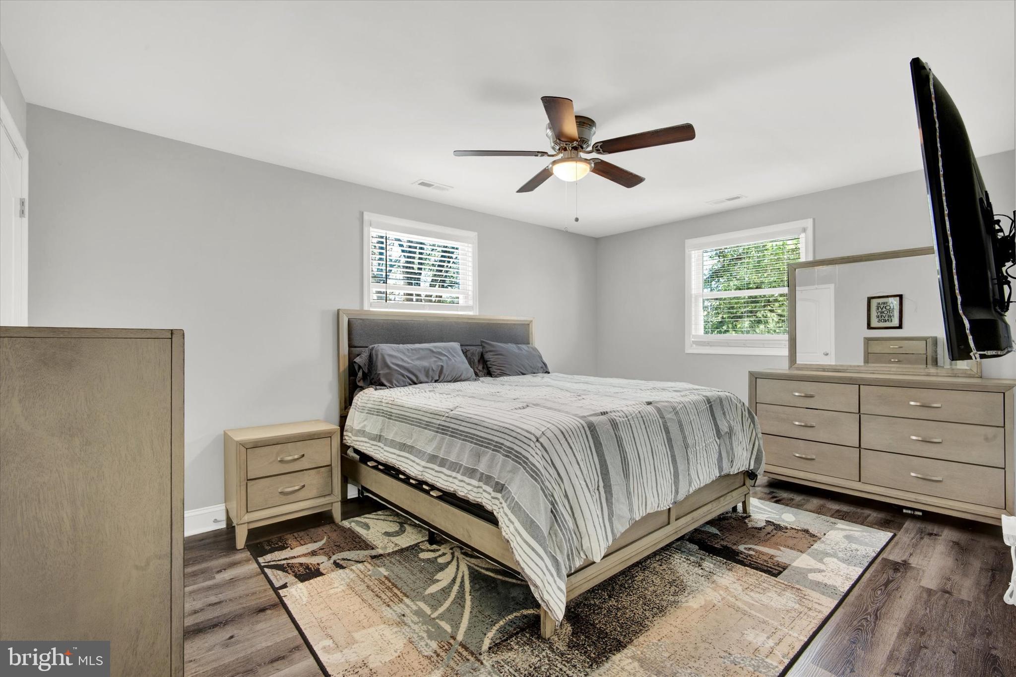 329 Regency Cir