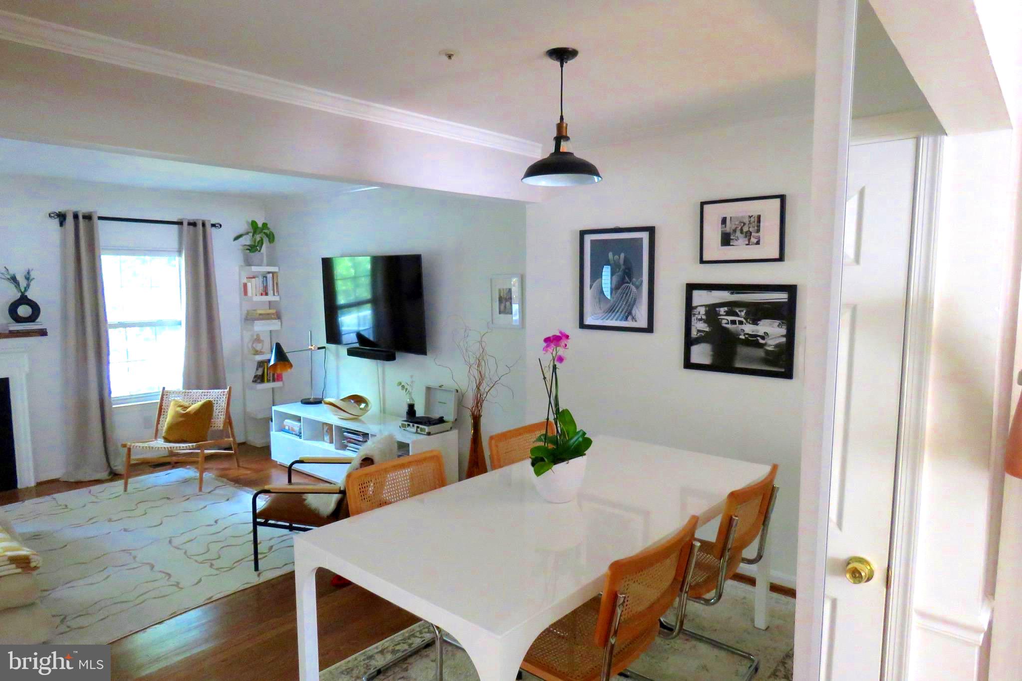 514 Francis Nicholson Way