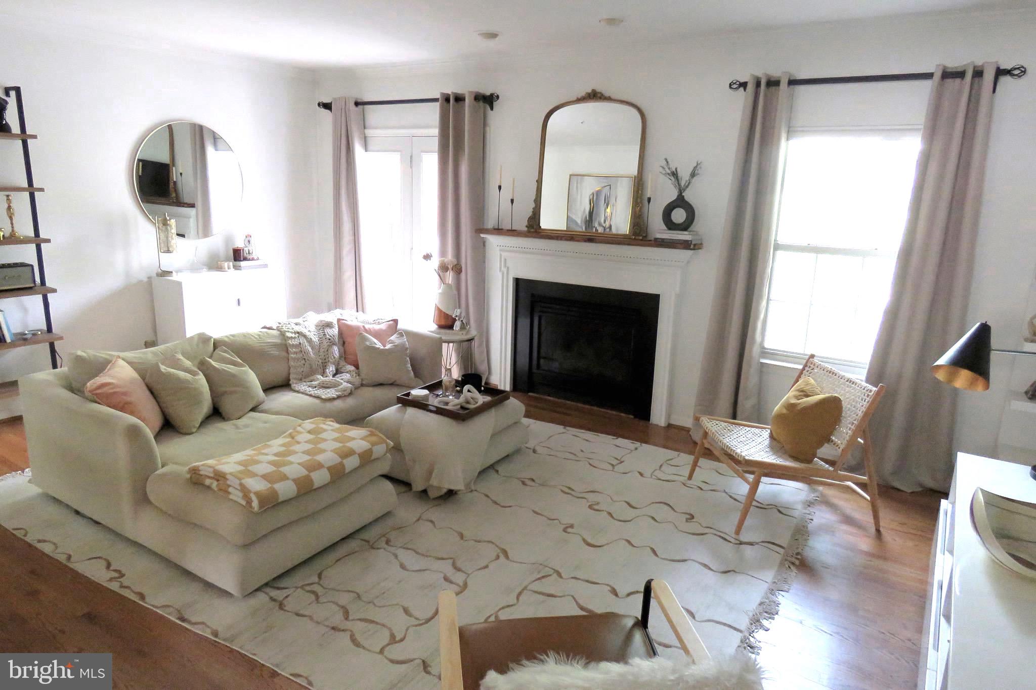 514 Francis Nicholson Way