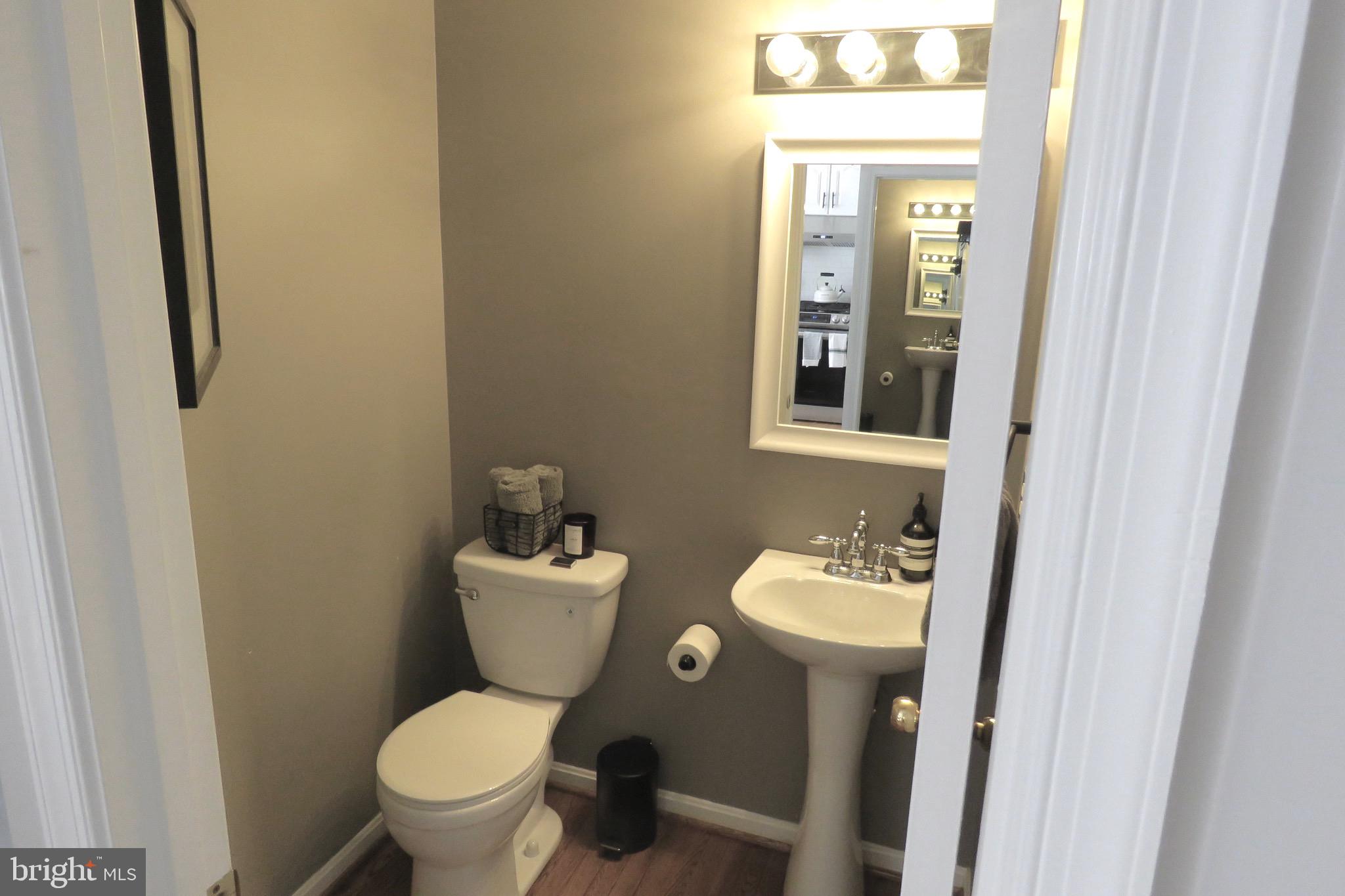 514 Francis Nicholson Way