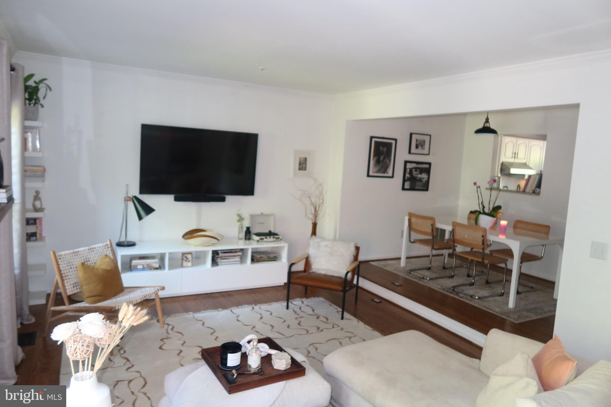 514 Francis Nicholson Way