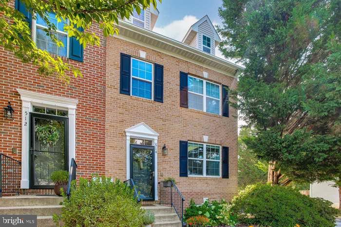 514 Francis Nicholson Way