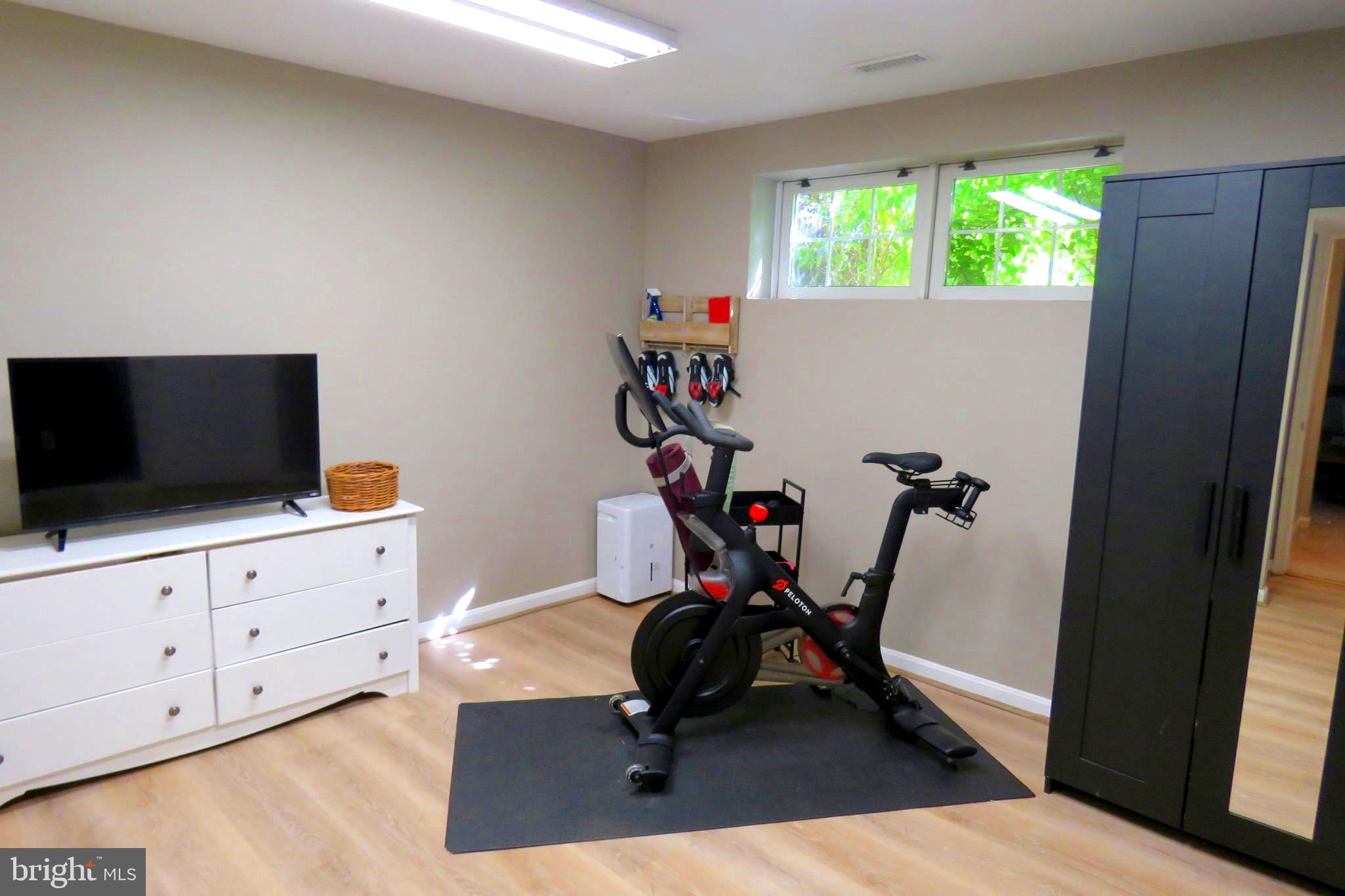 514 Francis Nicholson Way