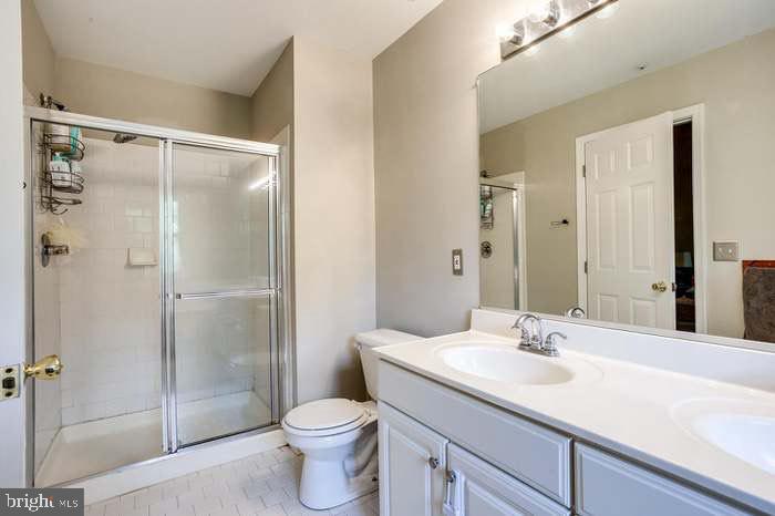 514 Francis Nicholson Way