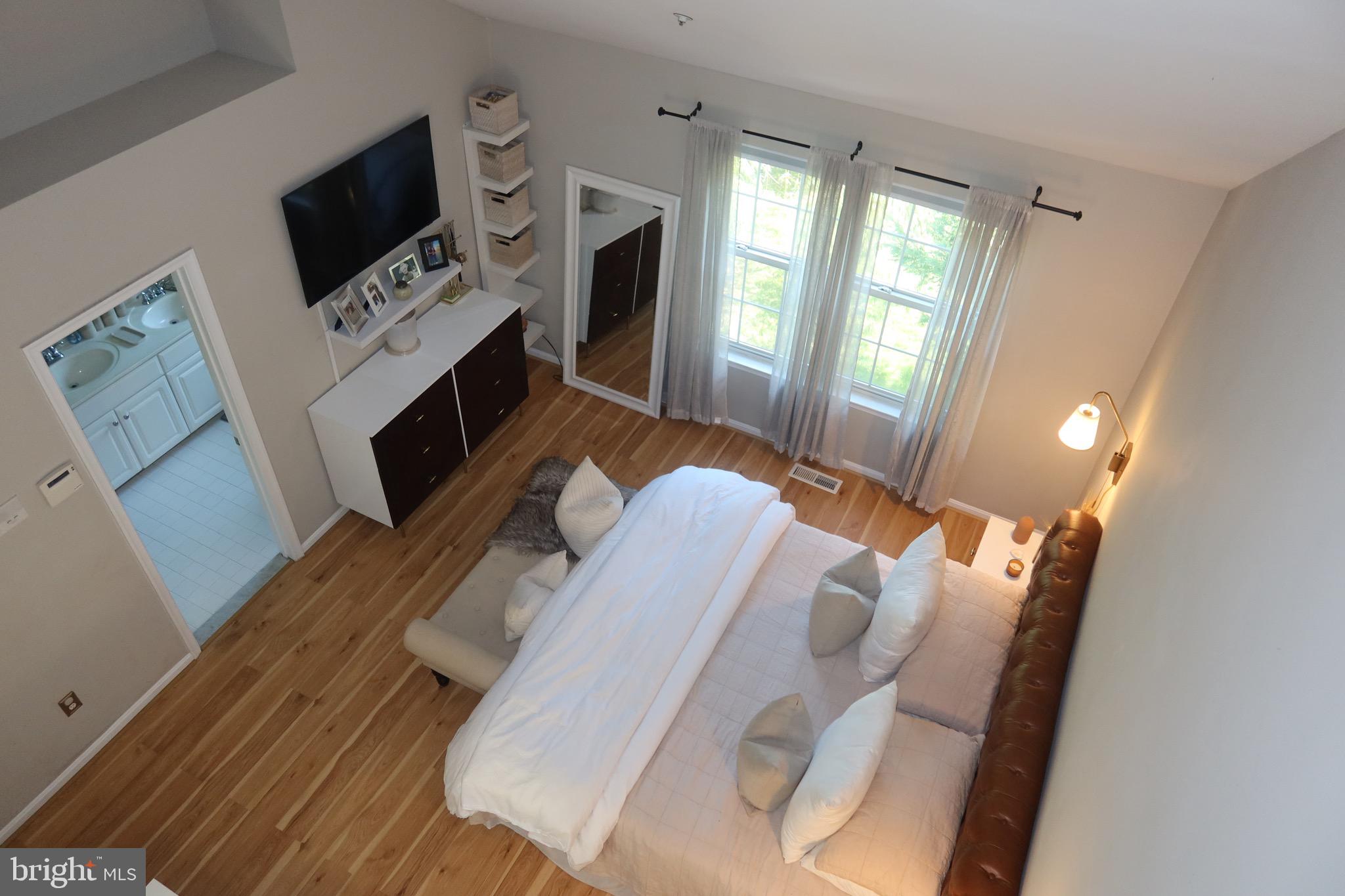 514 Francis Nicholson Way