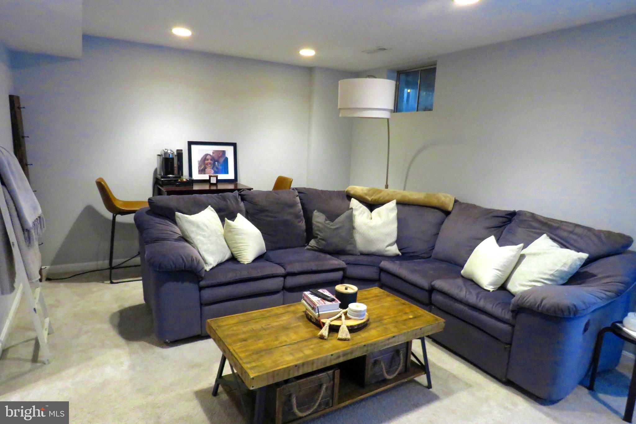 514 Francis Nicholson Way