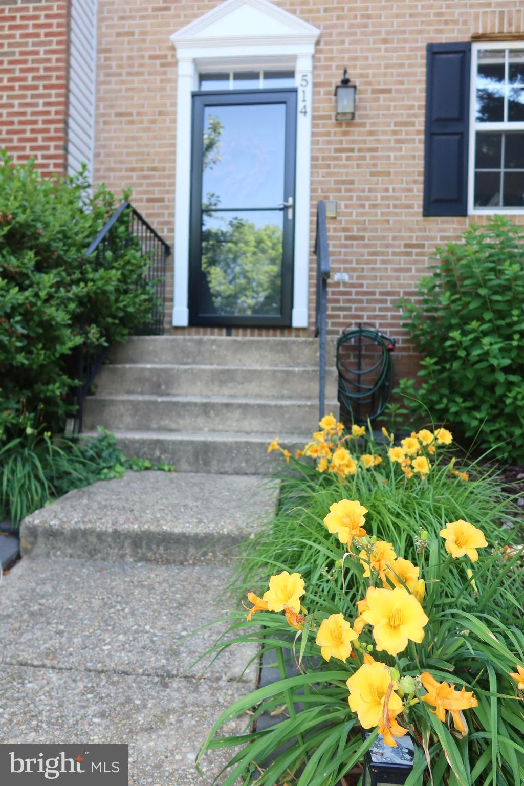 514 Francis Nicholson Way