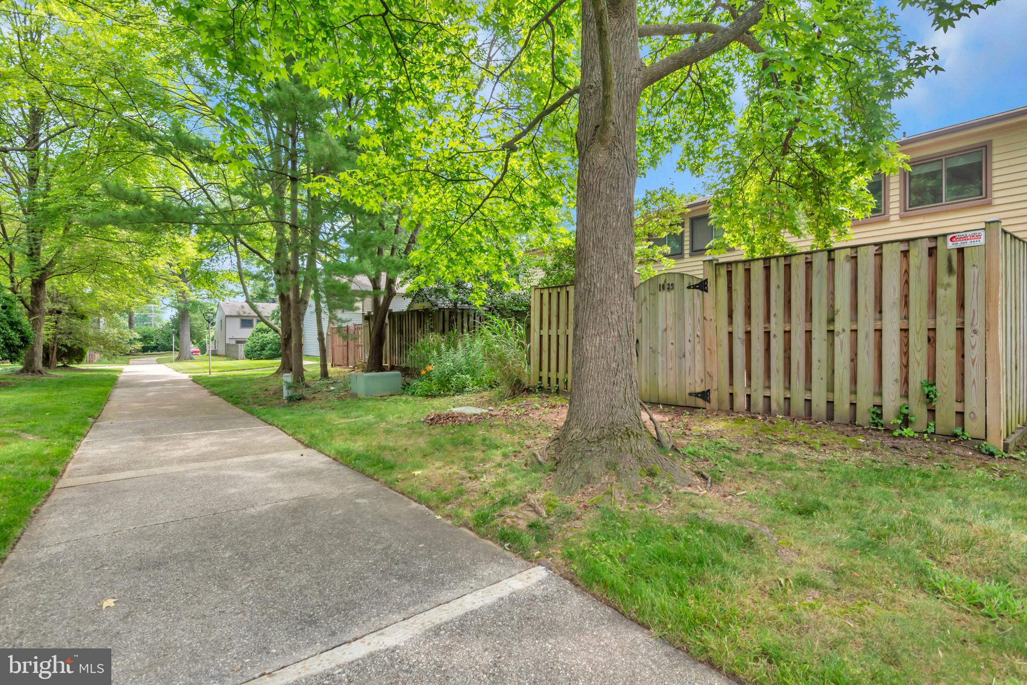 1039 Cedar Ridge Ct