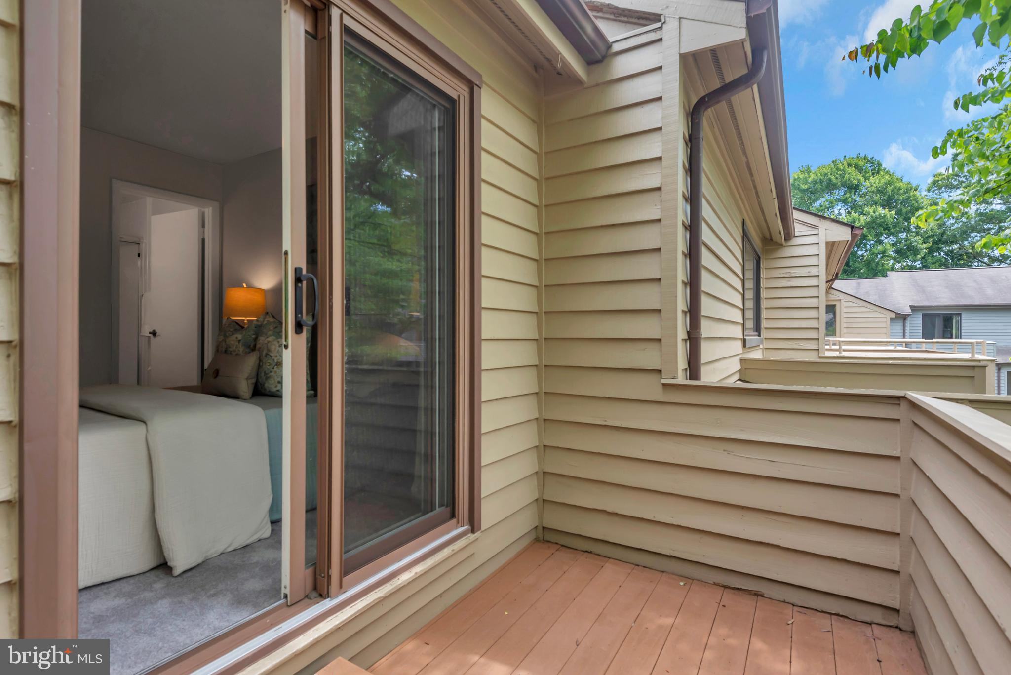1039 Cedar Ridge Ct