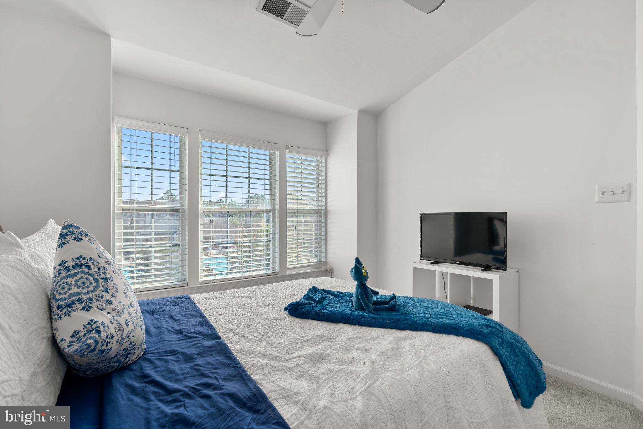 80 Two Rivers Dr