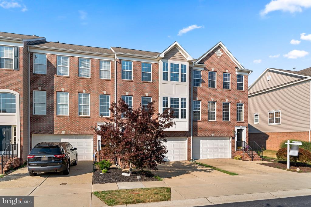 80 Two Rivers Dr