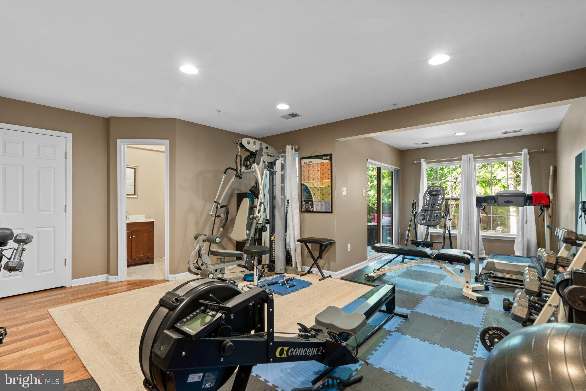 80 Two Rivers Dr