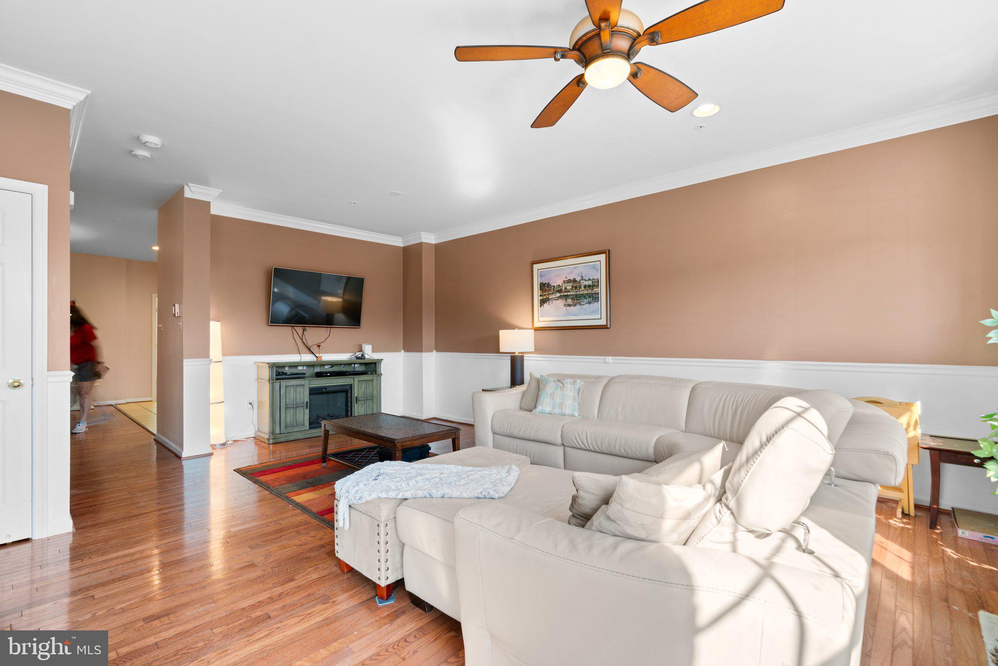 80 Two Rivers Dr