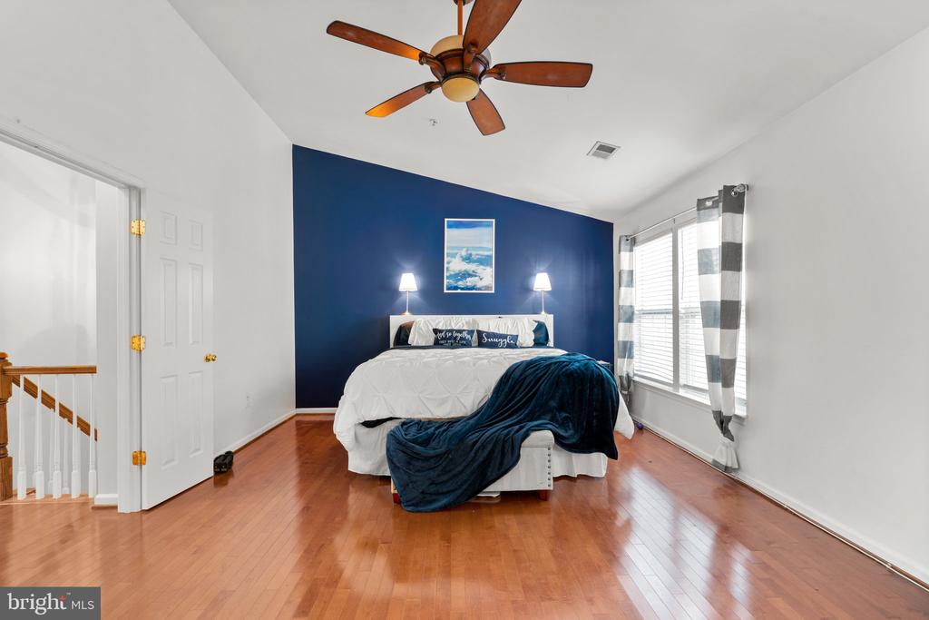 80 Two Rivers Dr