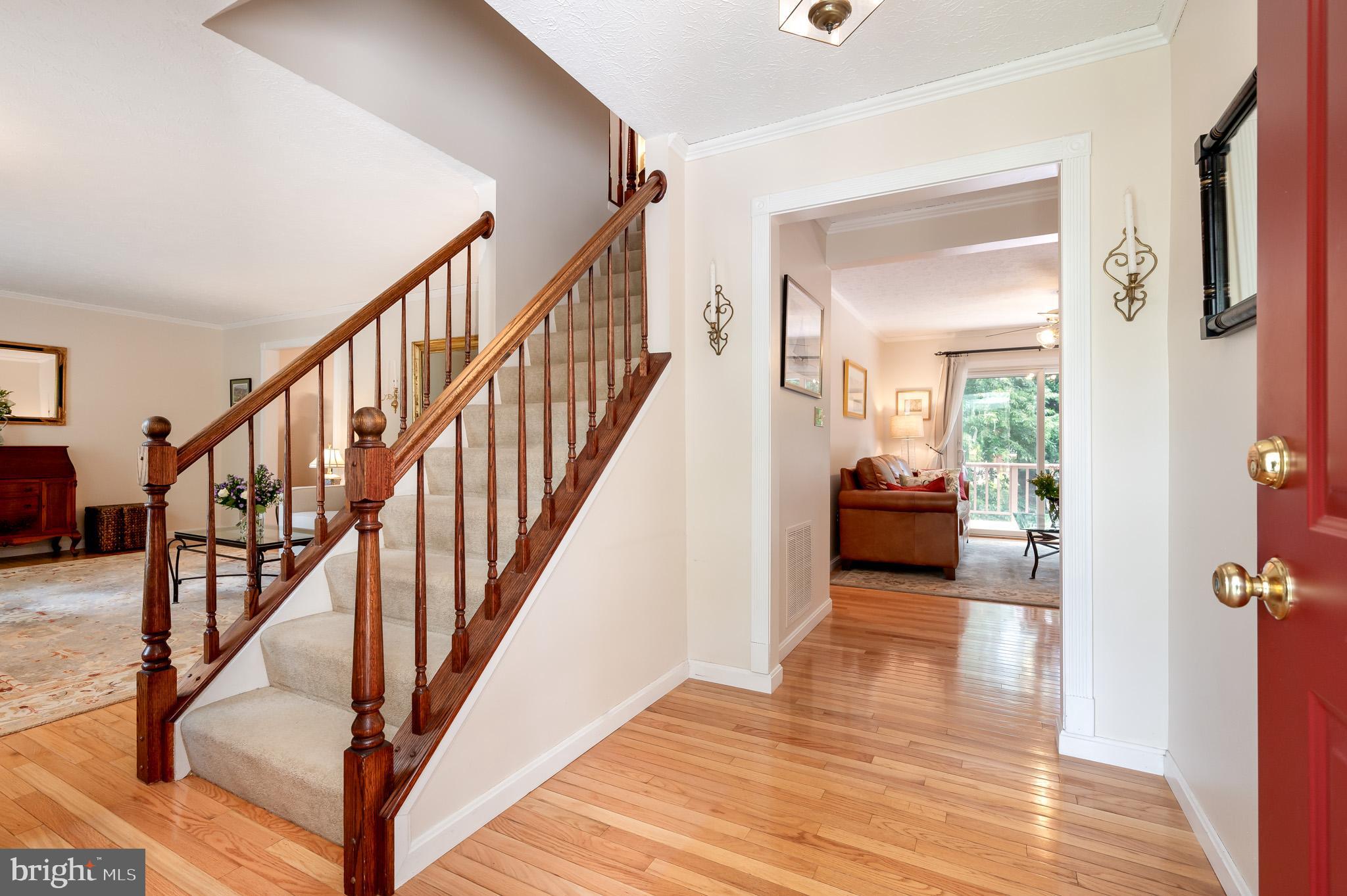 1149 Neptune Pl