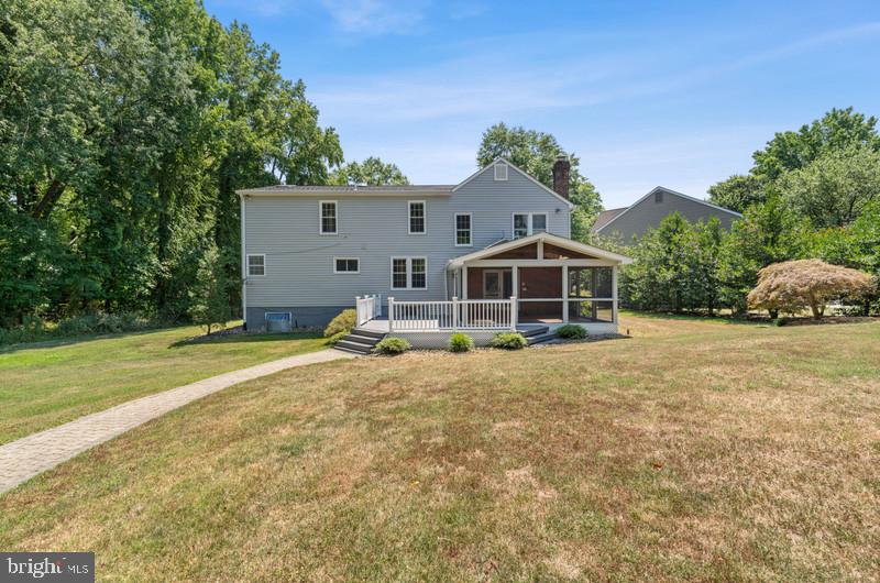 301 Saddle Ridge Rd