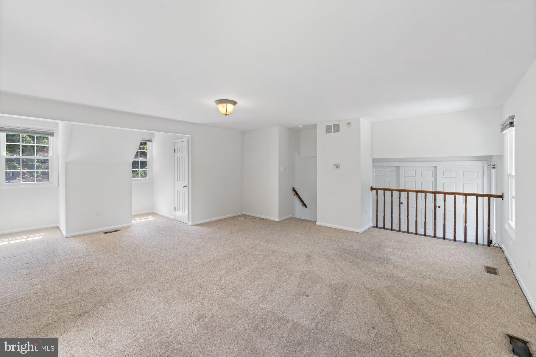 301 Saddle Ridge Rd
