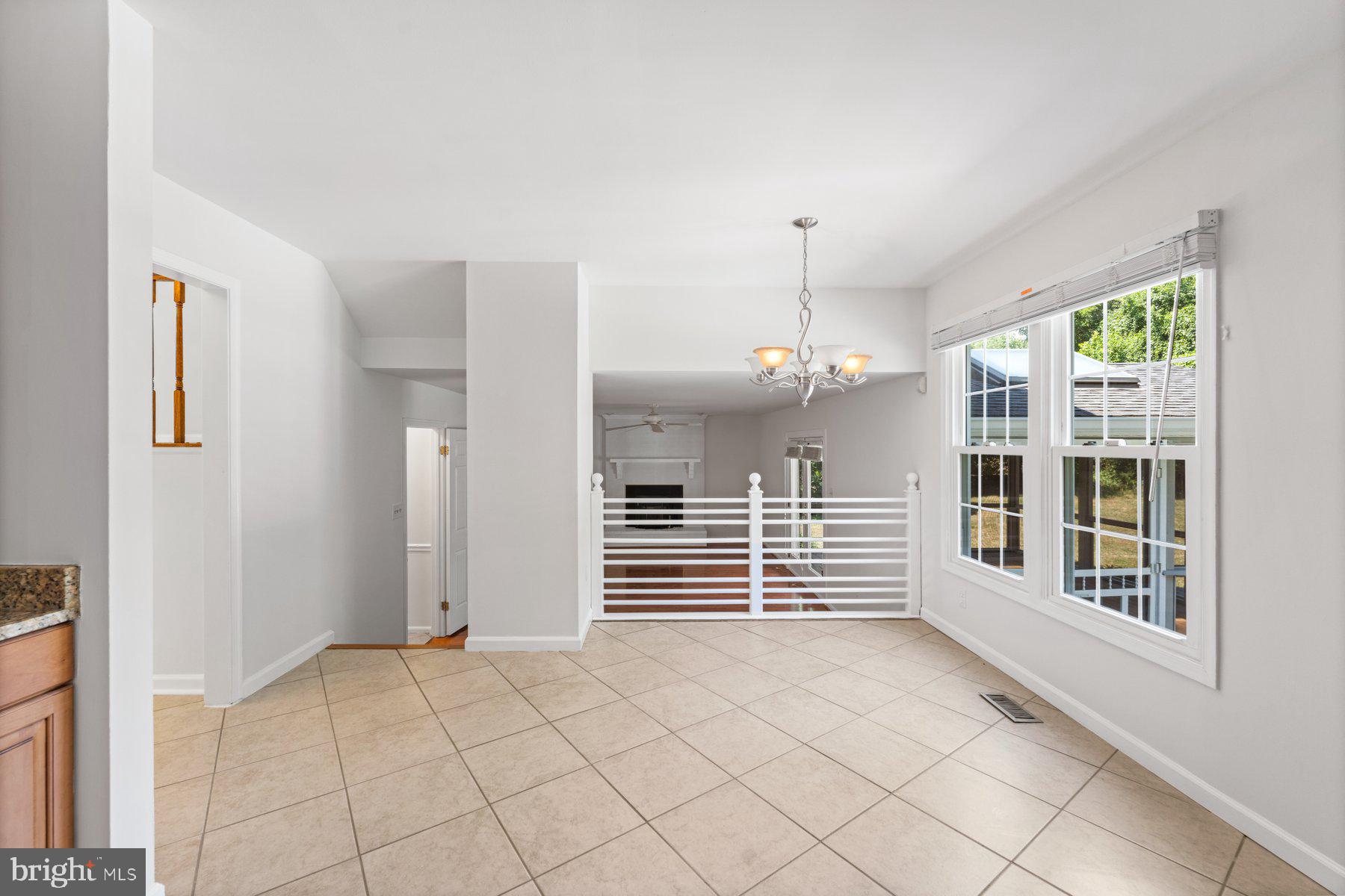 301 Saddle Ridge Rd