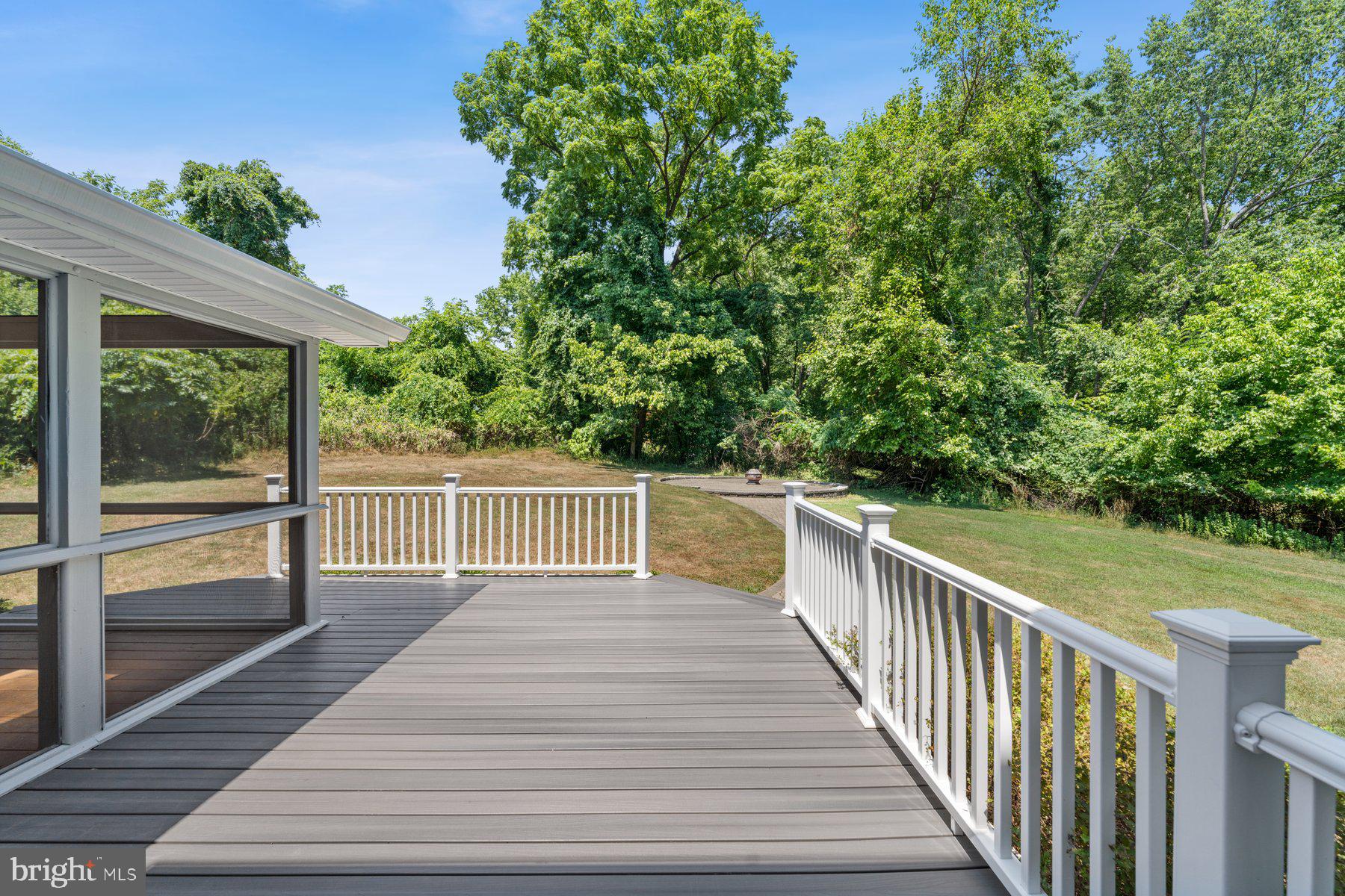 301 Saddle Ridge Rd