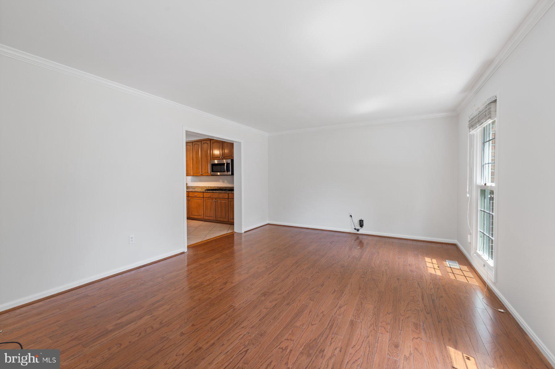 301 Saddle Ridge Rd