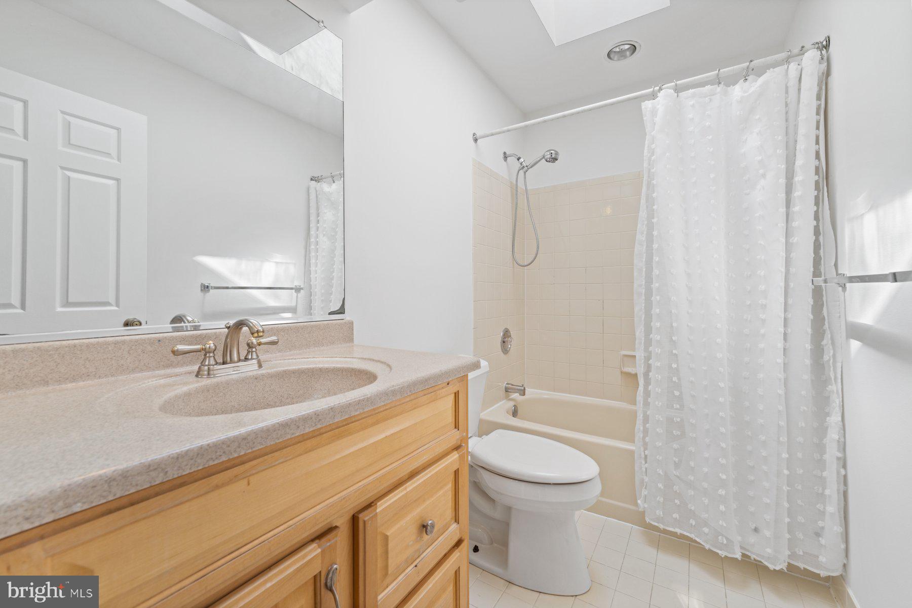 301 Saddle Ridge Rd