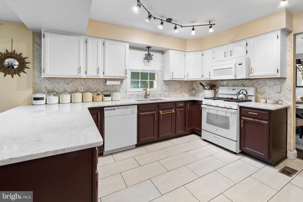205 Glencolter Ct