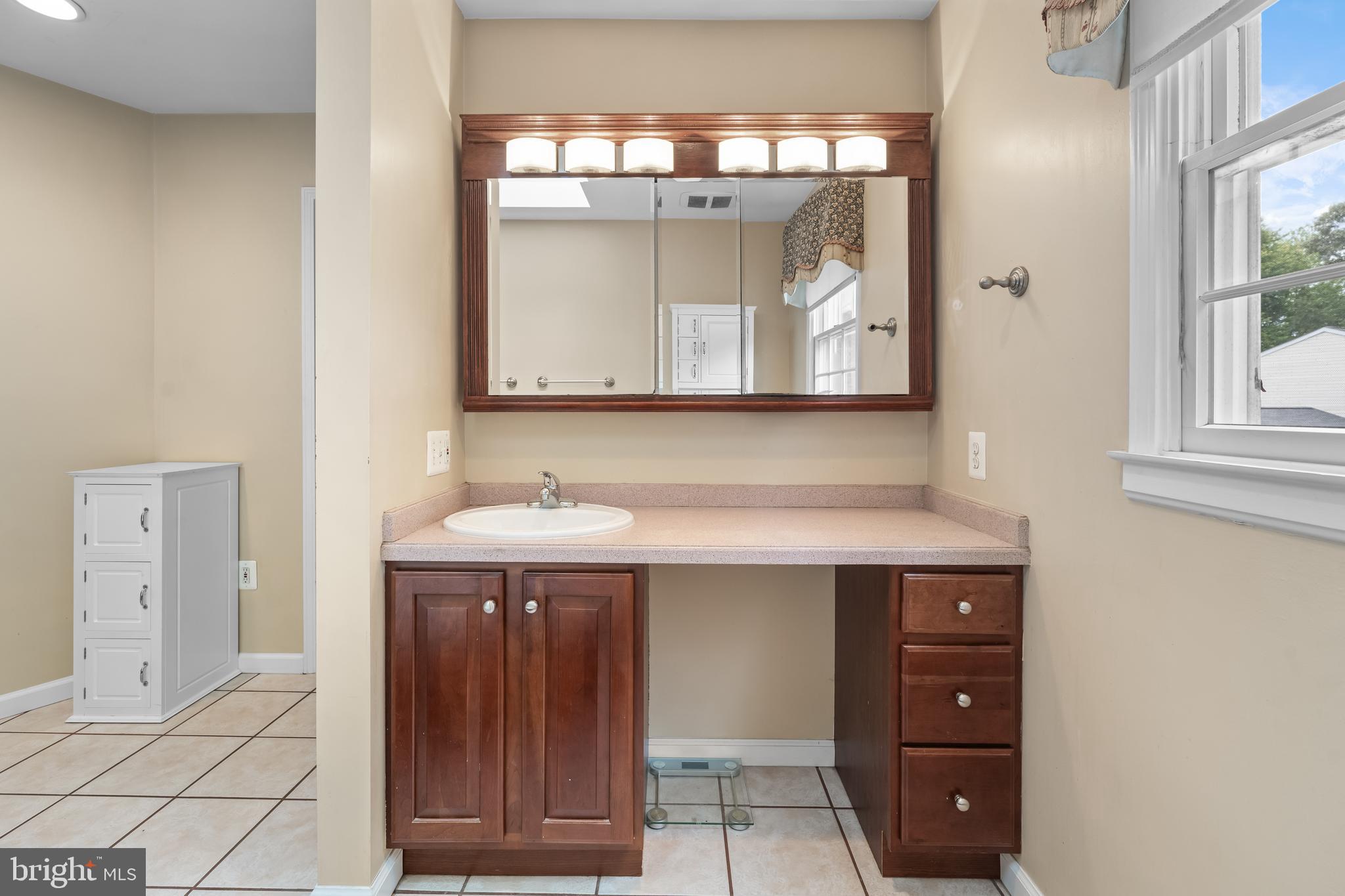 205 Glencolter Ct
