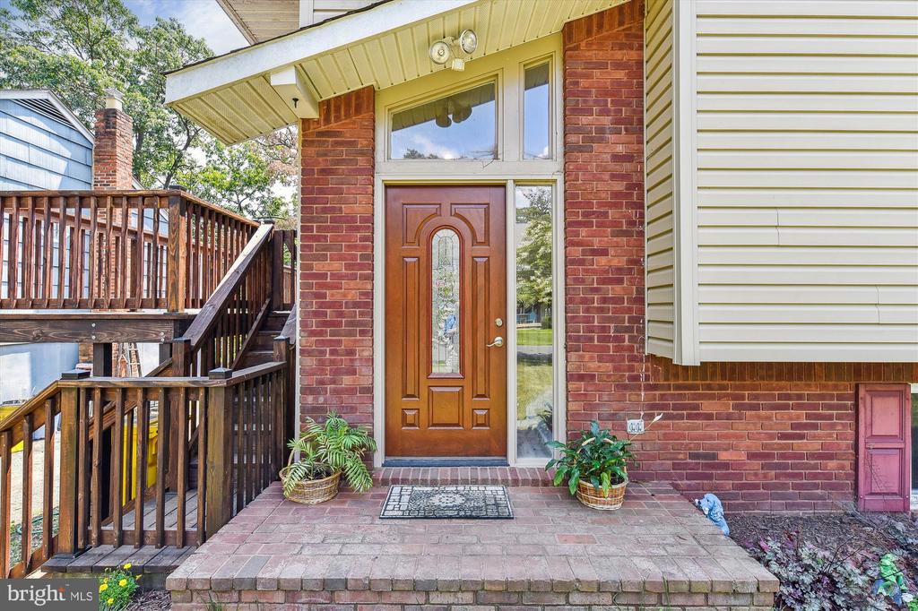 1031 Saint Margarets Dr