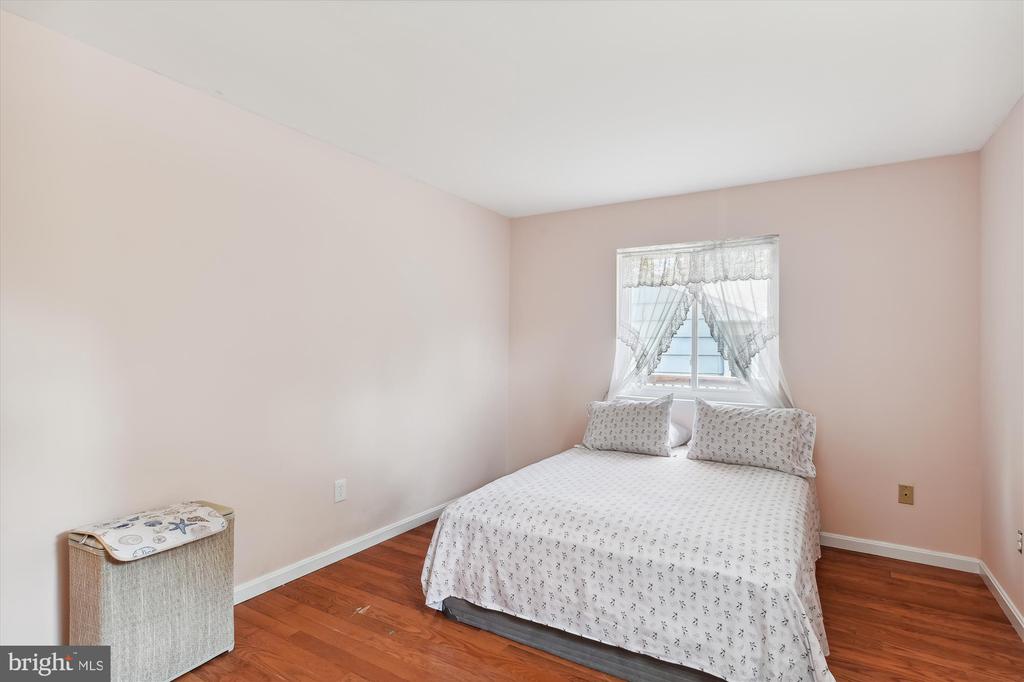 1031 Saint Margarets Dr