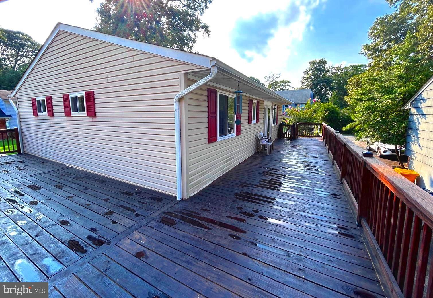 1031 Saint Margarets Dr