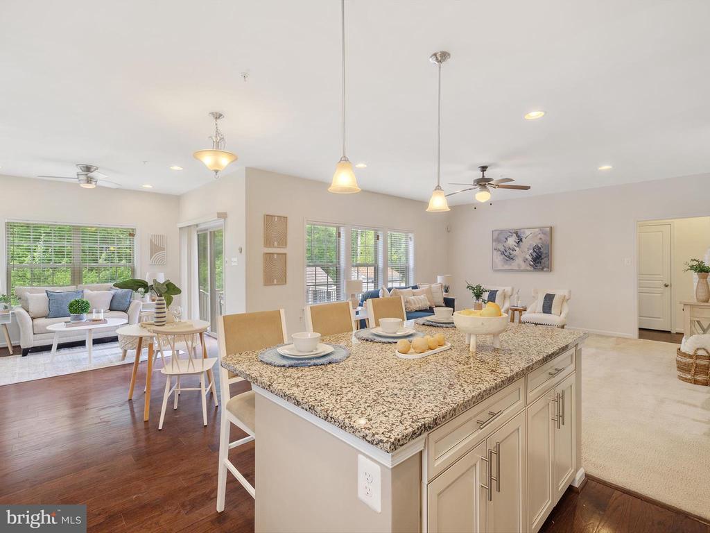 7612 Holly Ridge Dr