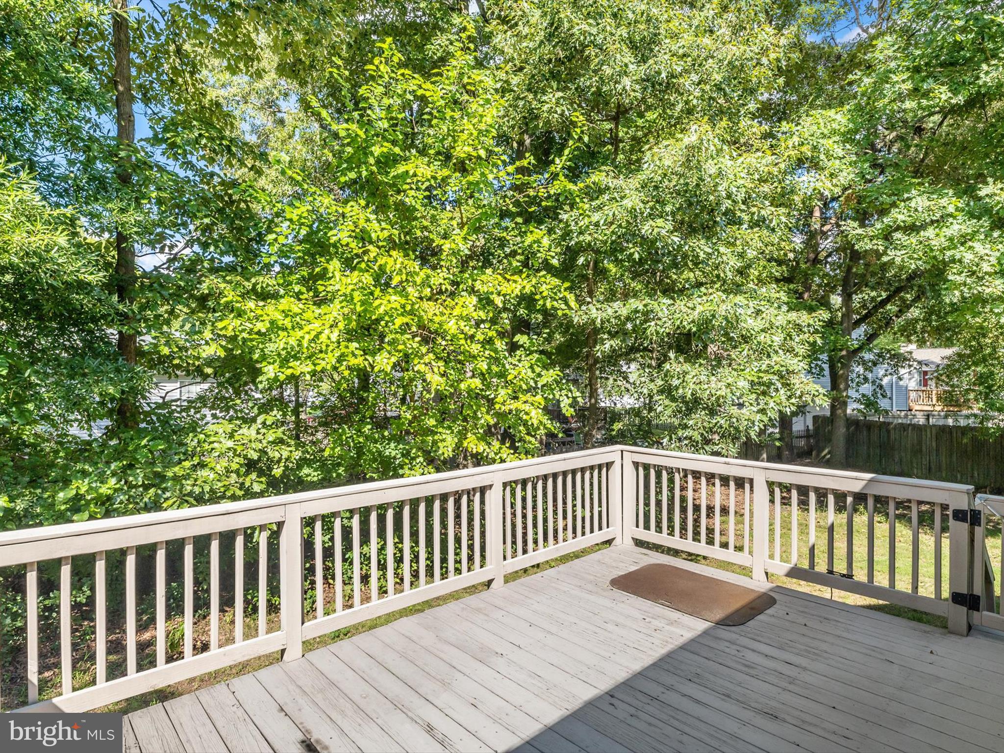 1402 Iron Horse Ct