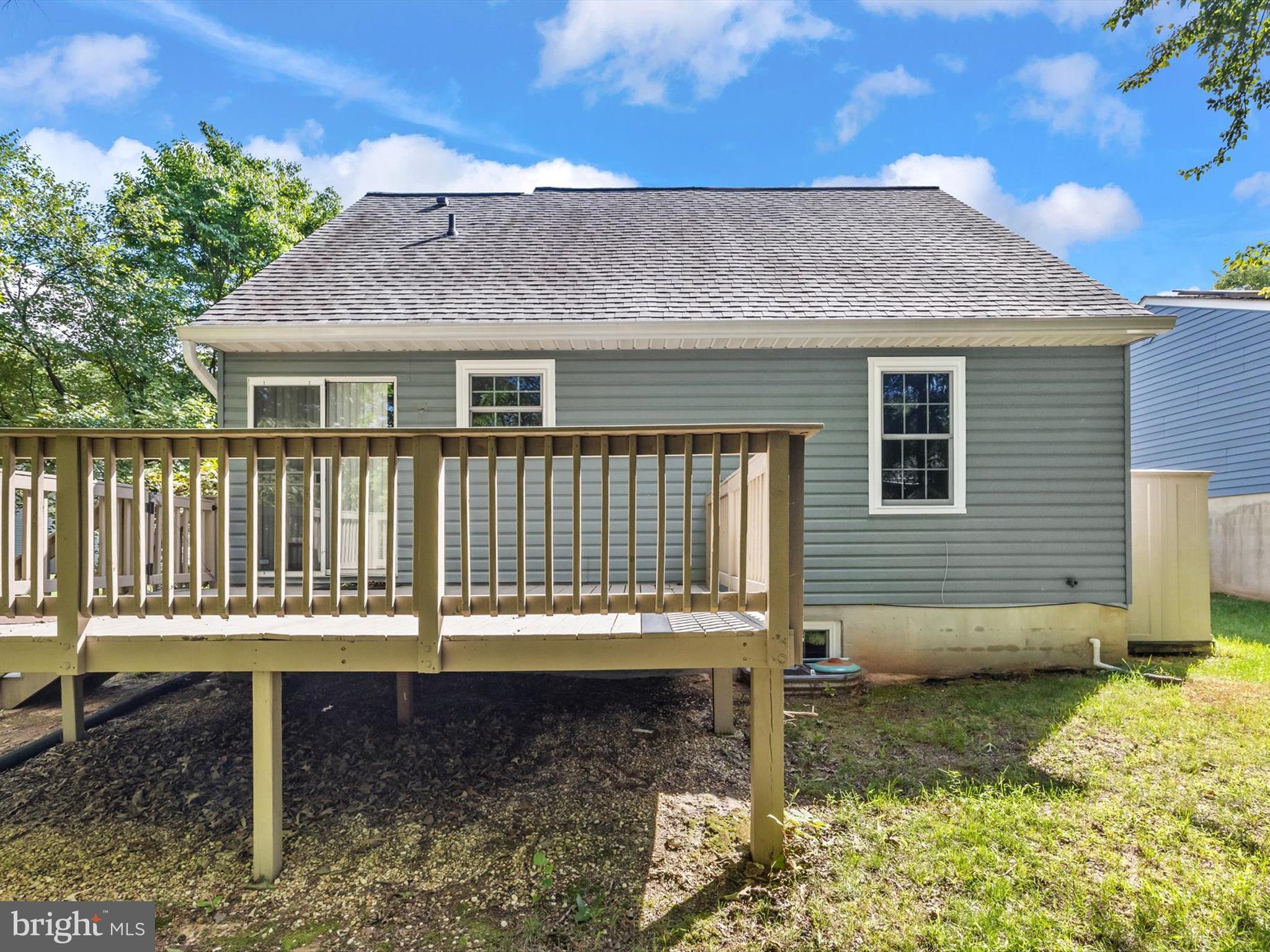 1402 Iron Horse Ct