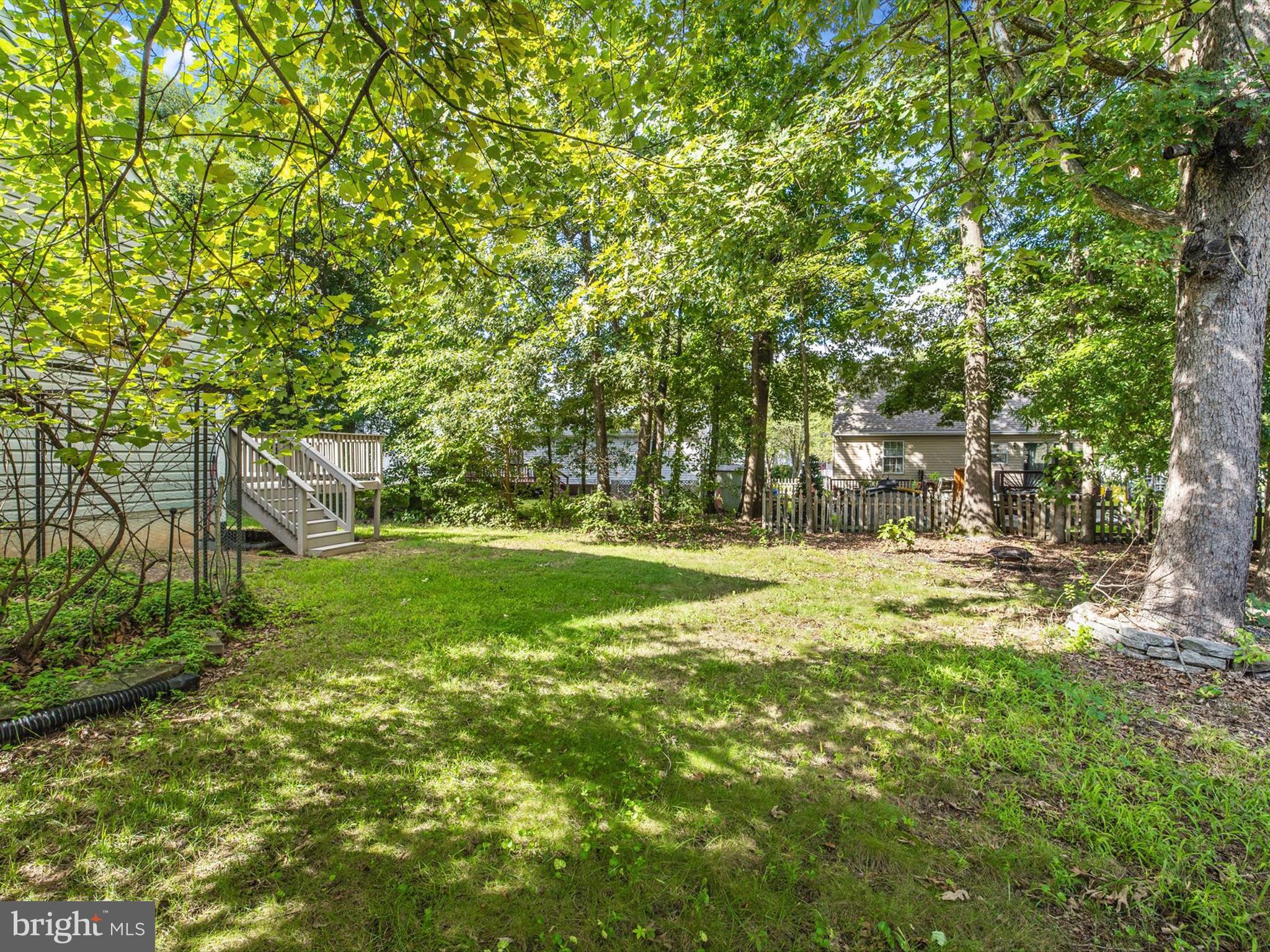 1402 Iron Horse Ct
