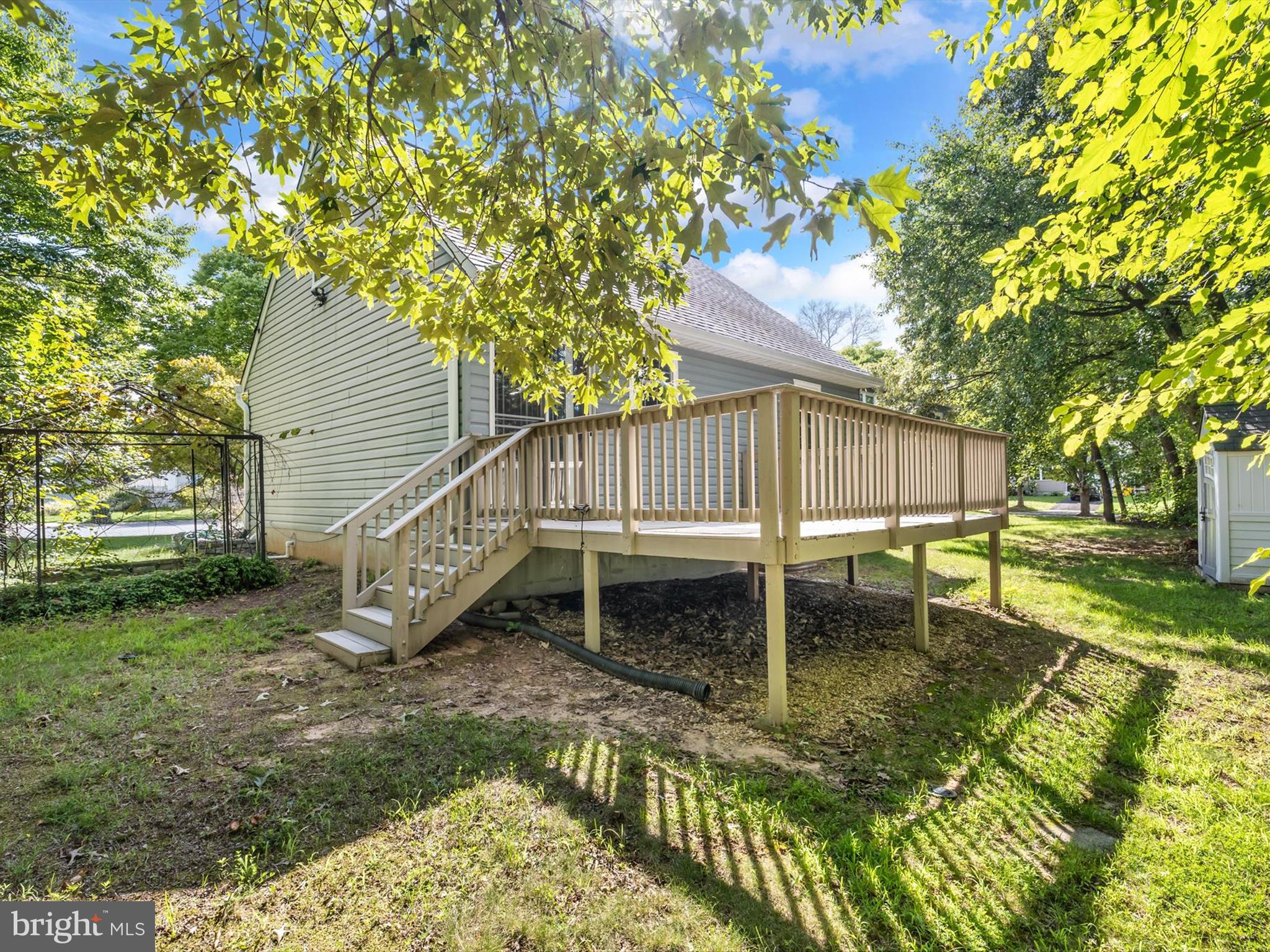 1402 Iron Horse Ct