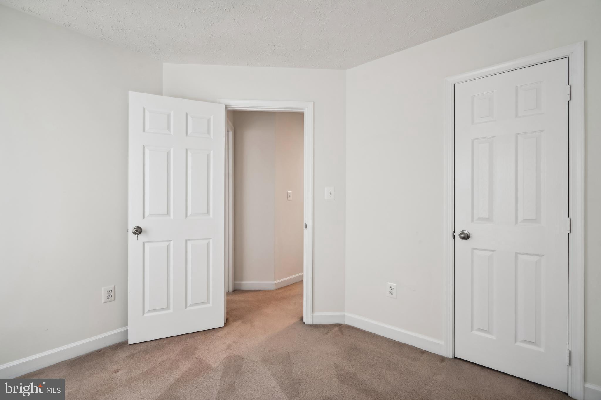 3238 Escapade Cir