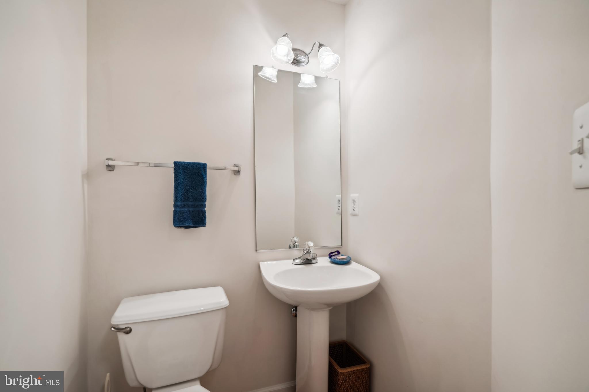 3238 Escapade Cir