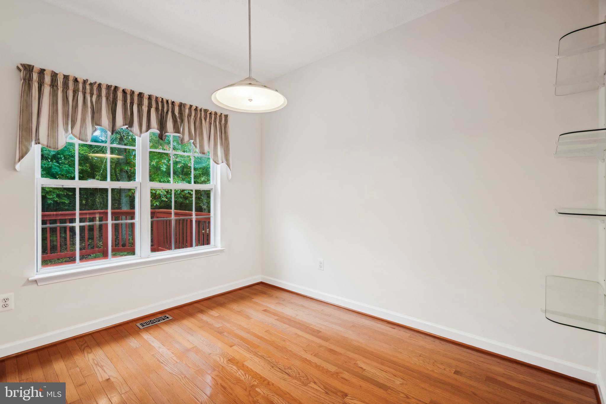 3238 Escapade Cir