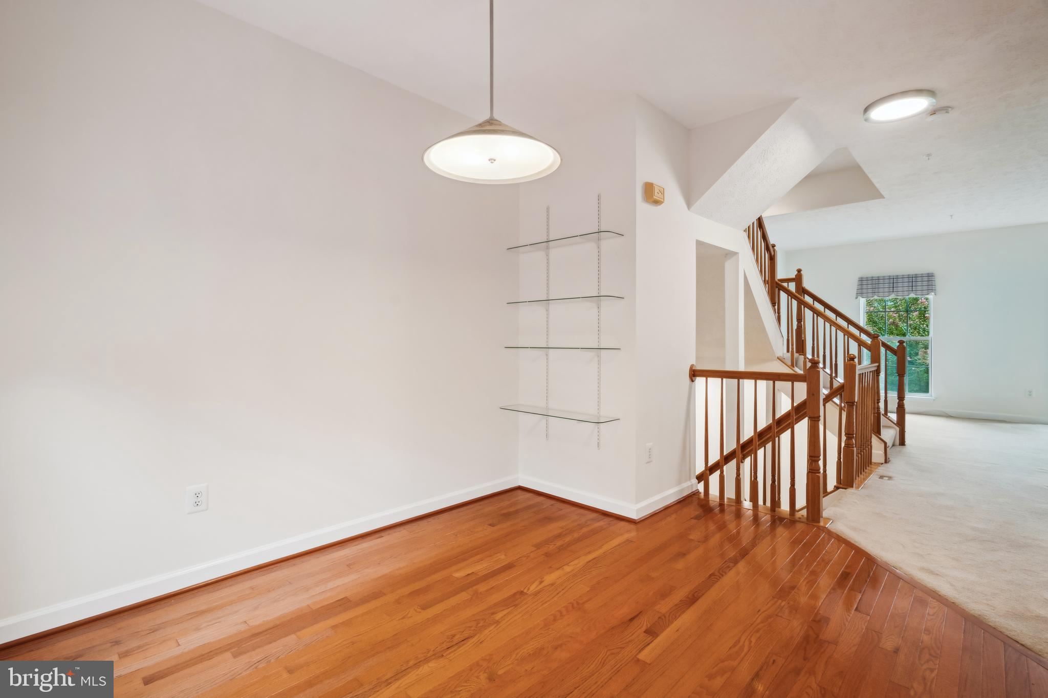 3238 Escapade Cir