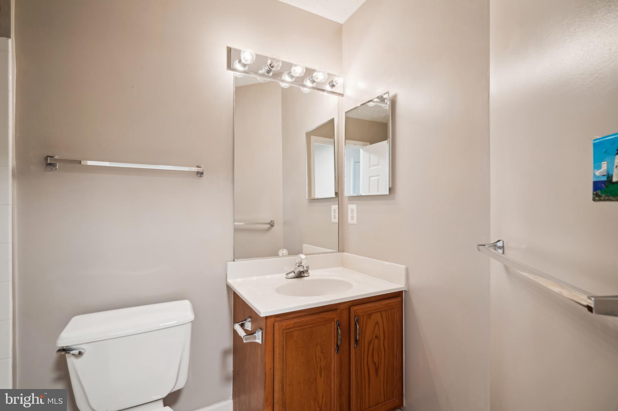 3238 Escapade Cir
