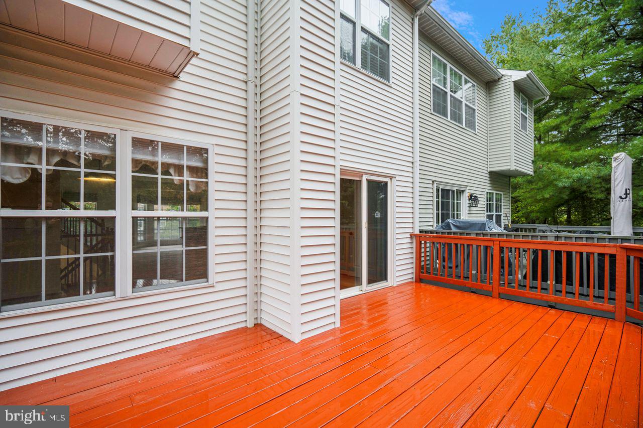 3238 Escapade Cir