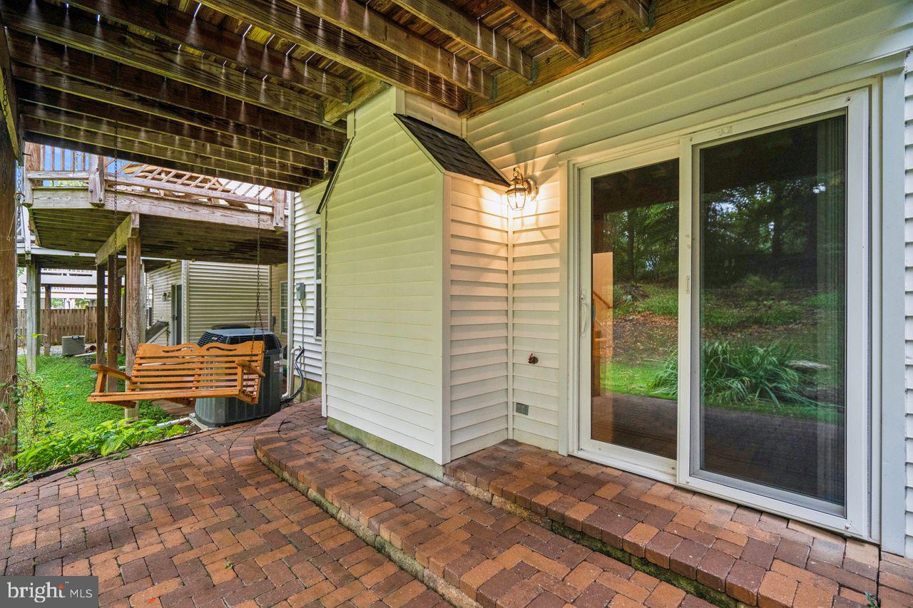 3238 Escapade Cir