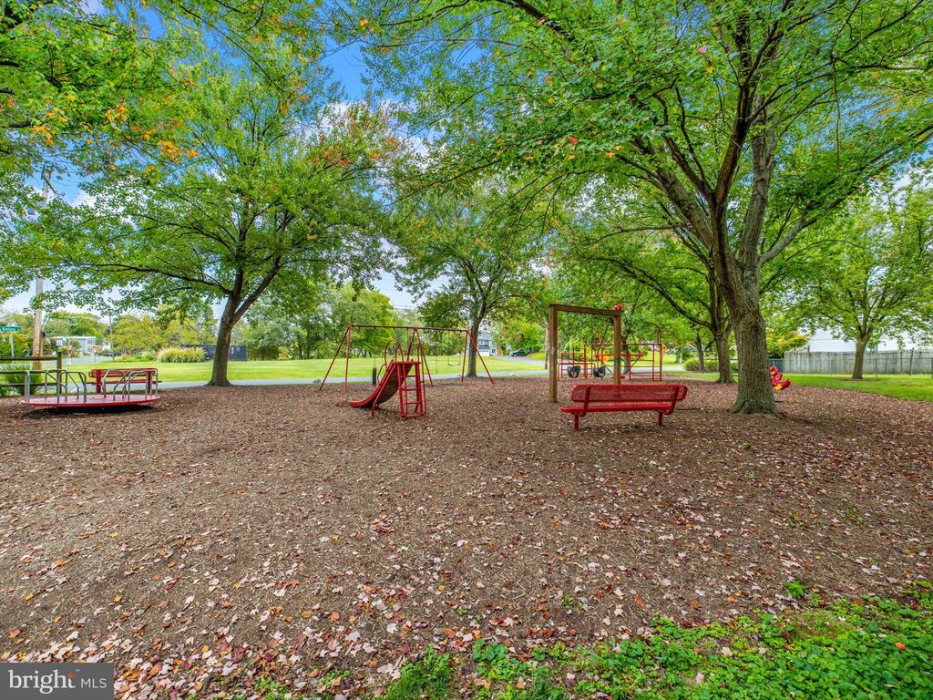 1616 Knoxville Rd
