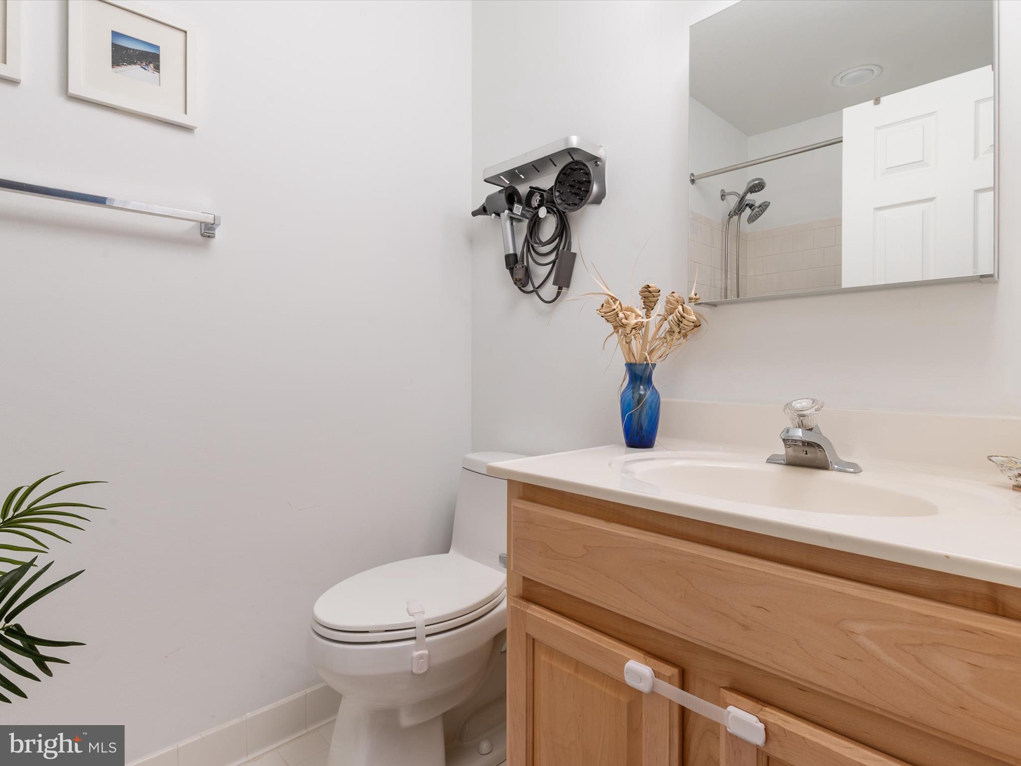 1424 Anna Marie Ct