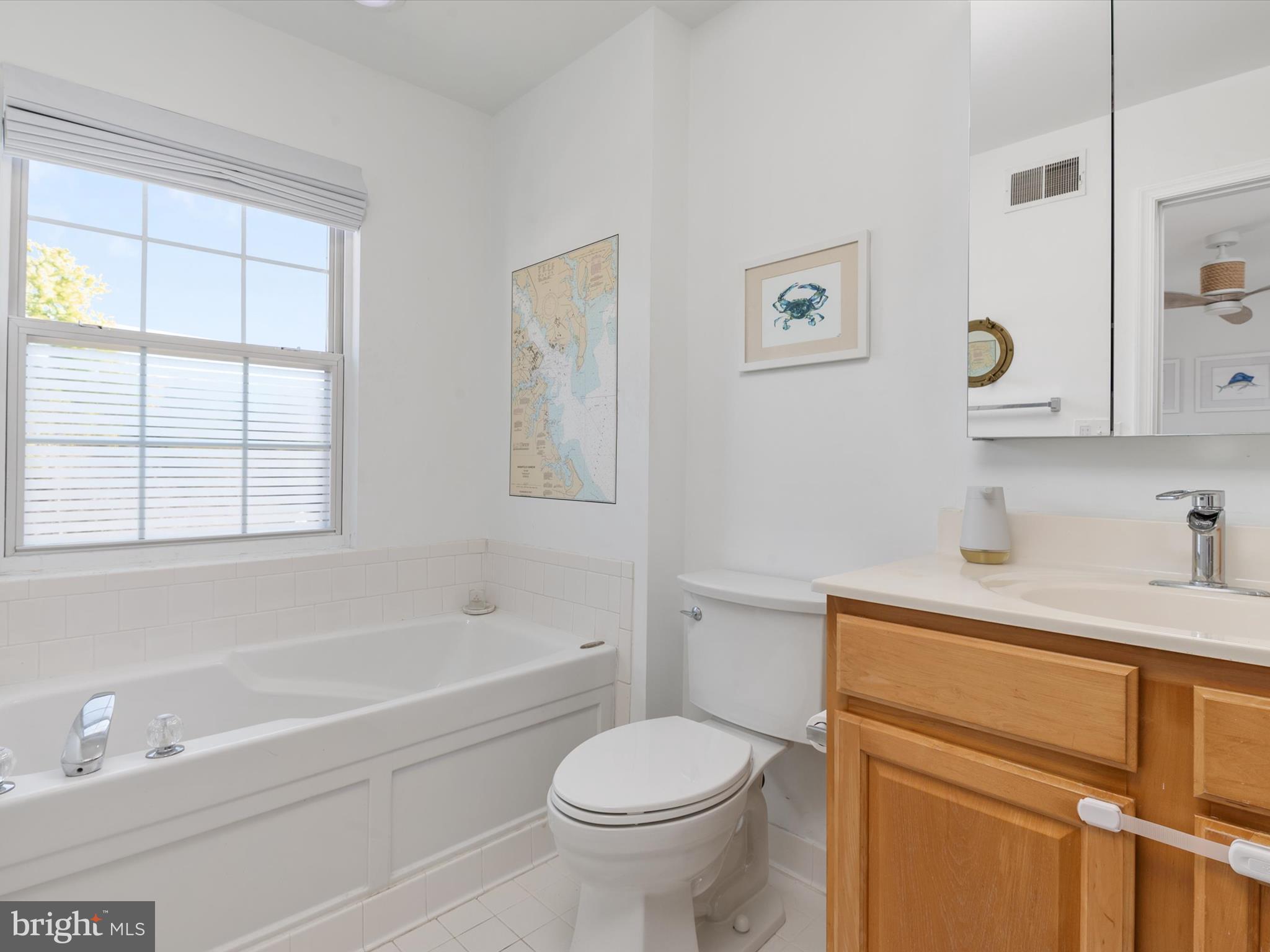 1424 Anna Marie Ct