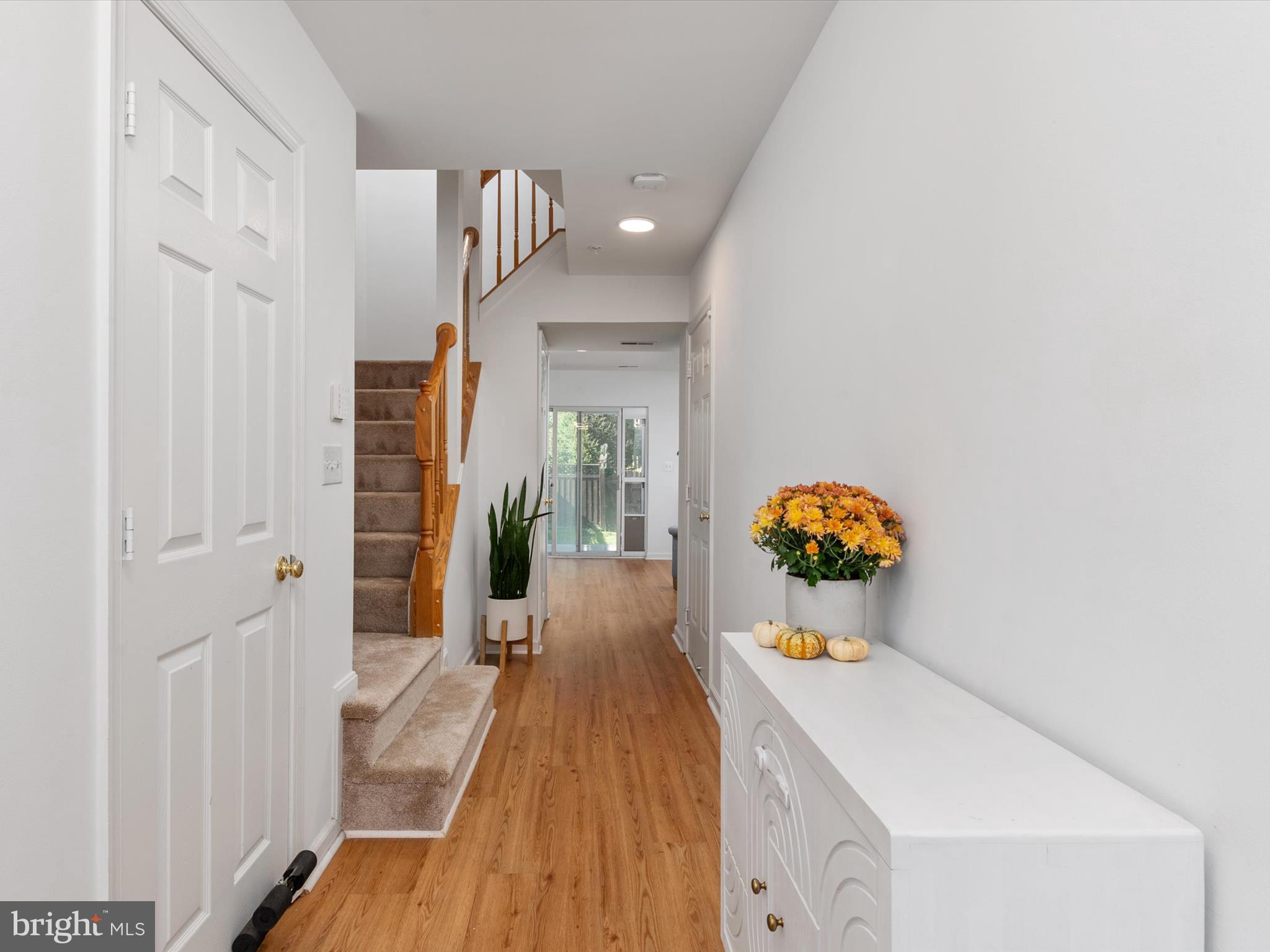 1424 Anna Marie Ct