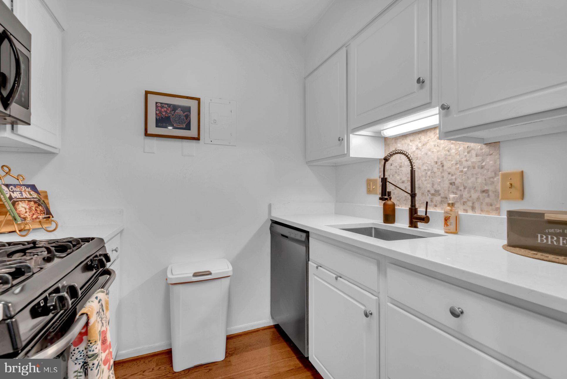 20 Silverwood Cir #11