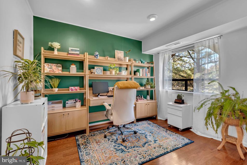 20 Silverwood Cir #11