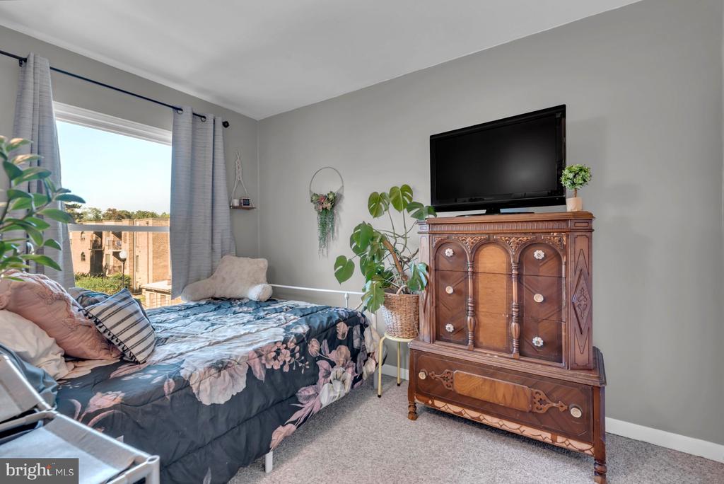 20 Silverwood Cir #11