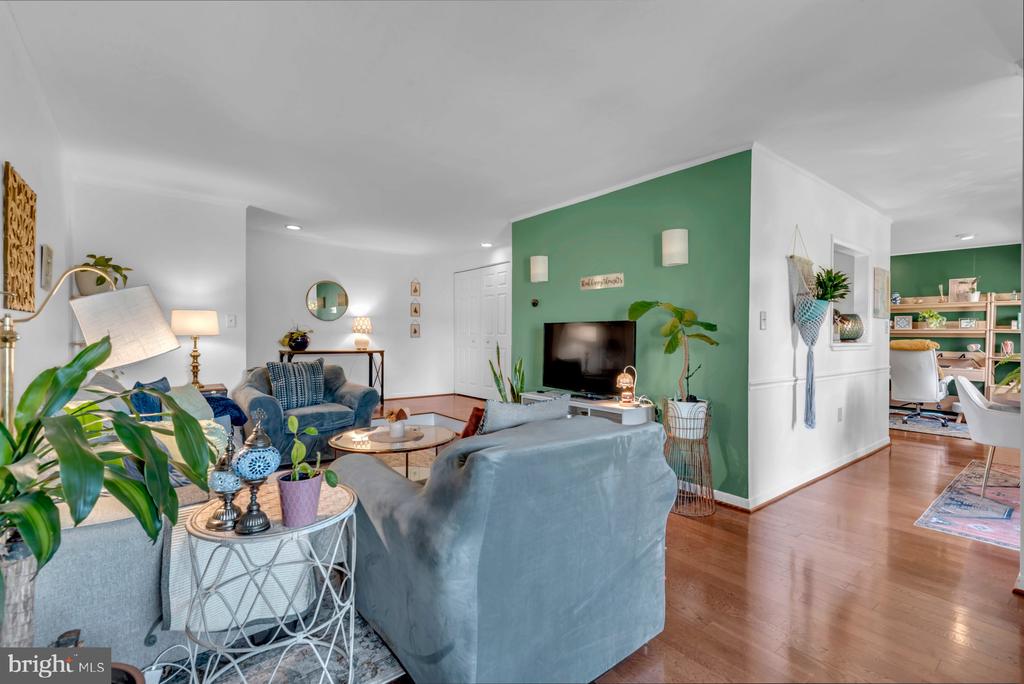 20 Silverwood Cir #11